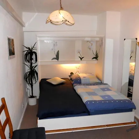 Дом отдыха Spacious In Sommerfeld Near *