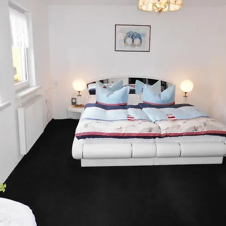 Spacious In Sommerfeld Near Tatil Evi